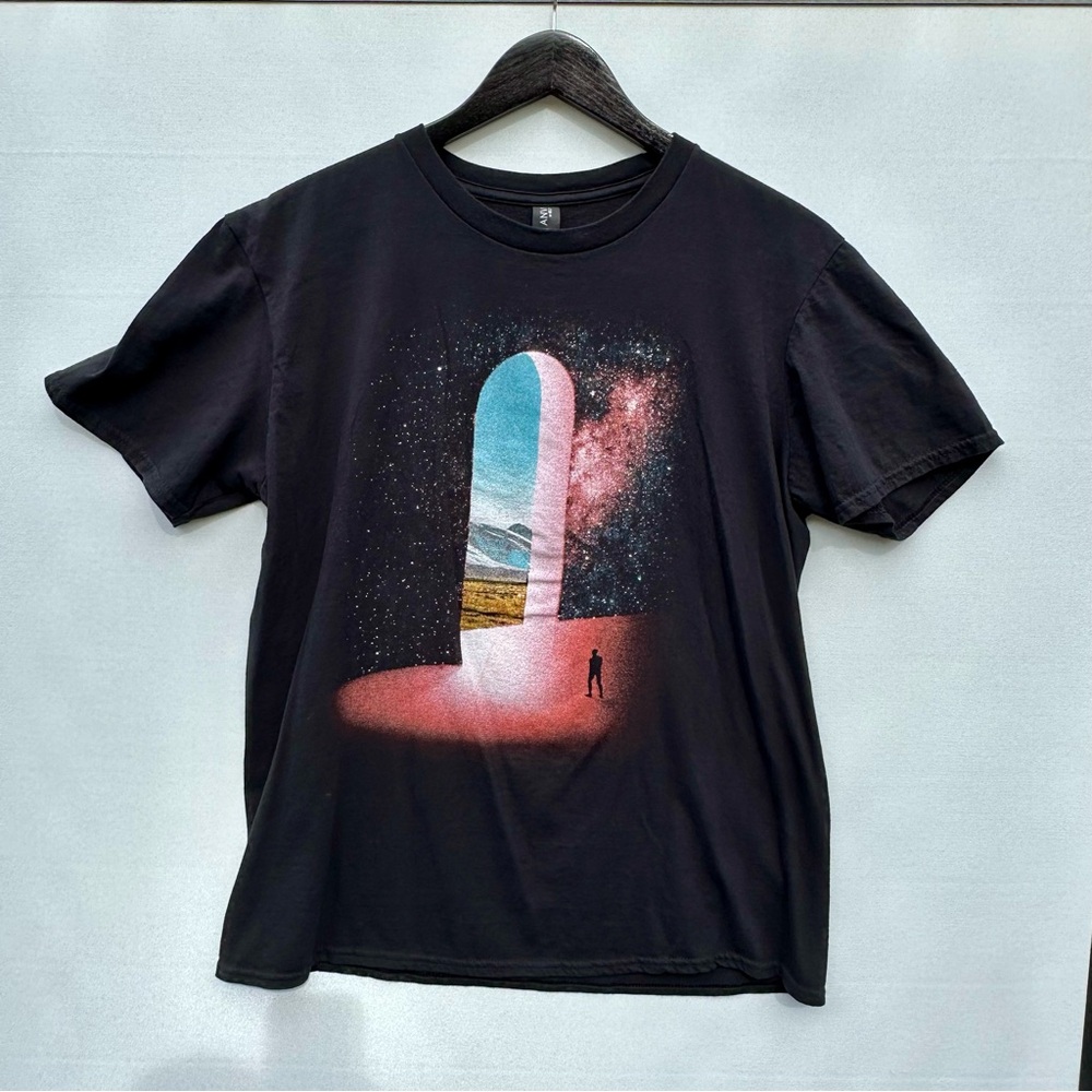 Metric The Doomscroller Tour 2022 Concert Shirt Size L